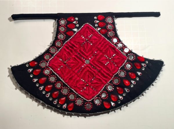 Ember & Smoke Hand Fan – Red/Black